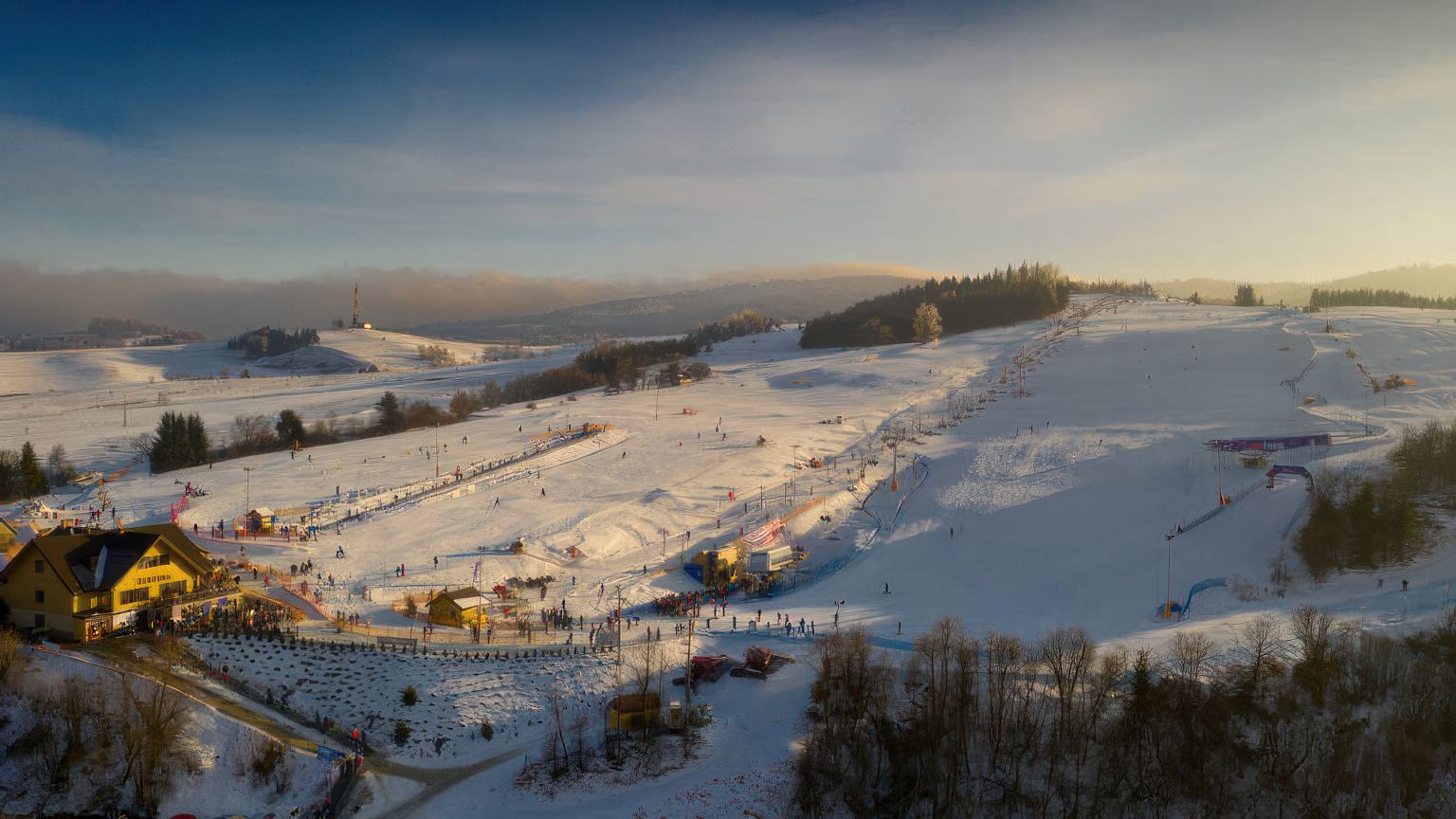 Kompletny przewodnik narciarski po Tyliczu - Master-Ski vs TYLICZ.ski
